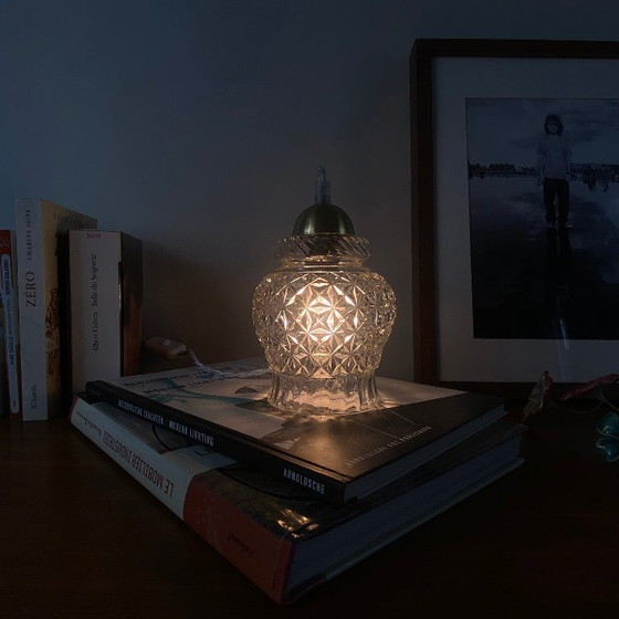 Image 1 of Lámpara portátil antigua de globo en vidrio transparente