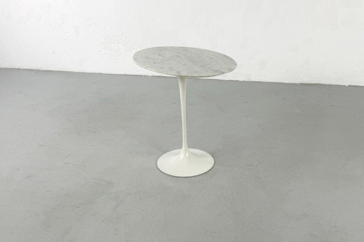 Side Table/Gueridon Tulip by Eero Saarinen for Knoll International - 1960s – bijzettafels, Aluminium