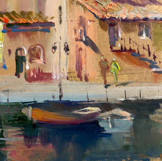 Image 1 of Origineel olieverfschilderij: Stadslandschap aan de rivier, schaduwen van het stadsleven