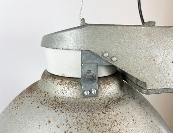 Image 1 of Lampada a sospensione industriale con copertura in vetro smerigliato, anni '70