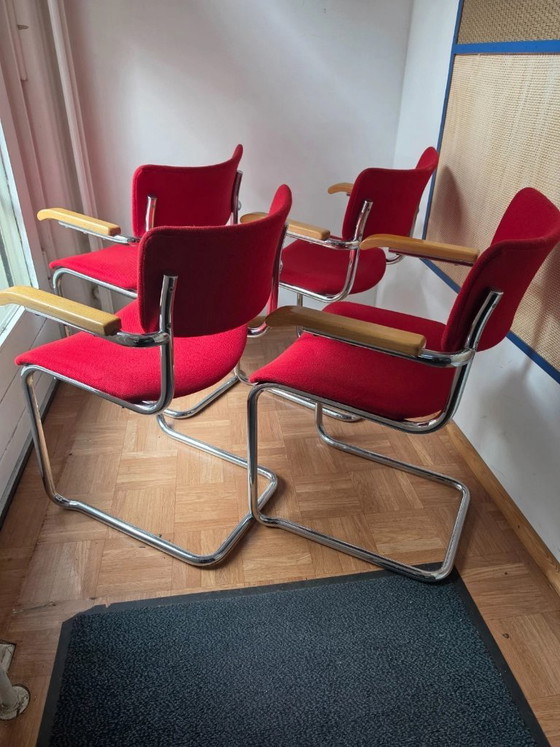 4 original Thonet S 43 armchairs by Mart Stam – Red – Dining chairs, Chrome (photo 5 of 8)
