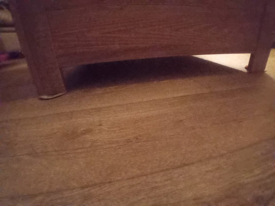 Image 1 of Table basse avec beaucoup d'espace de rangement