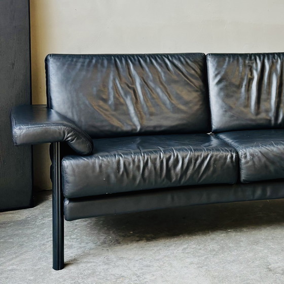 Image 1 of Canapé 2 places Artifort en cuir noir – Design néerlandais