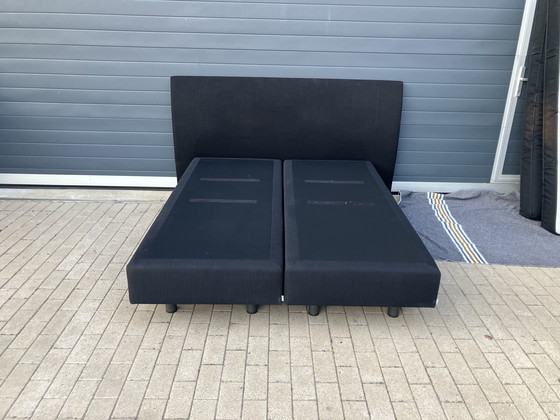 Image 1 of Auping Boxspring 160x200 nero con materassi Auping Cresto in ottime condizioni!