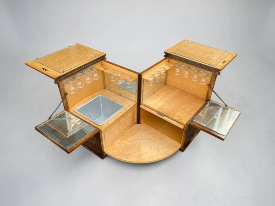Seltener Luxus Mid-Century Cocktail Servierwagen 1950er – Exklusiver Dry Bar Schrank mit Vogelaugenahorn & (photo 2 of 19)