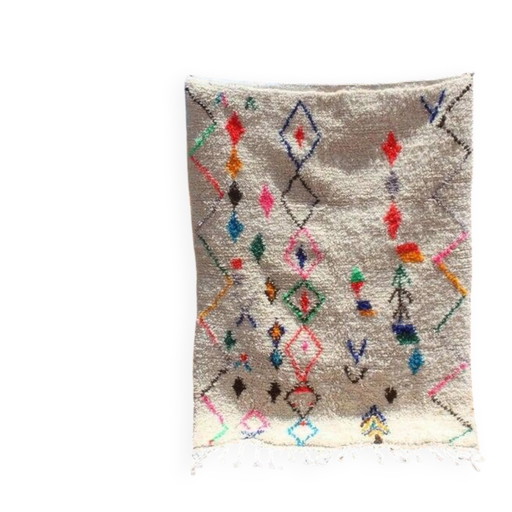 White decorated tablecloth 240cm x 140cm