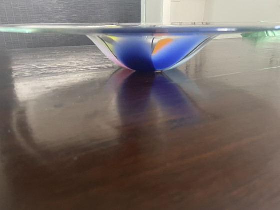 Transparent bowl with bright colors in the base – Glass (photo 3 of 5)