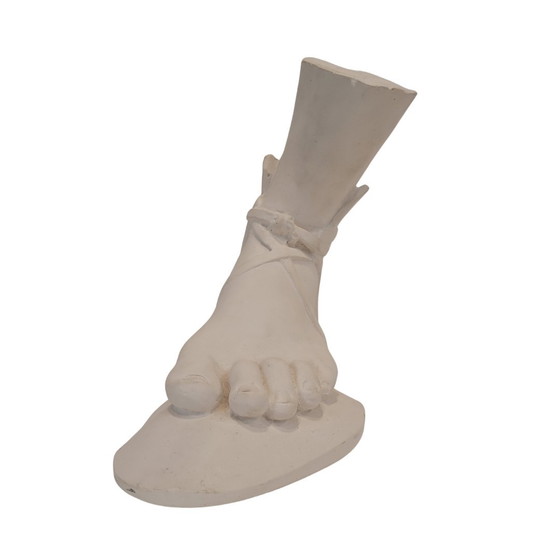 Image 1 of 	 Escultura / Figura “Pie A La Antica”, Polvo De Mármol, Estilo Clasicista, S. Xxi – Francia