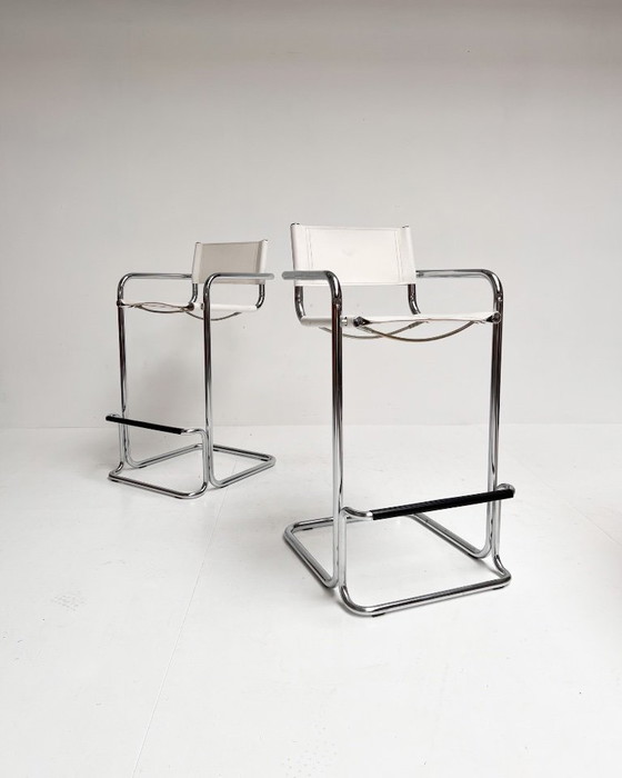 Image 1 of Ensemble de 2 tabourets de bar en cuir attribués à Mart Stam, années 1970