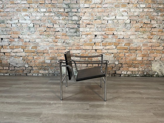 Image 1 of Cassina LC1