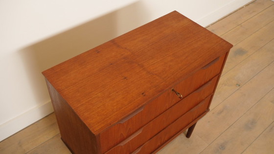 Image 1 of Vintage Deense ladekast | Teak | 3 lades