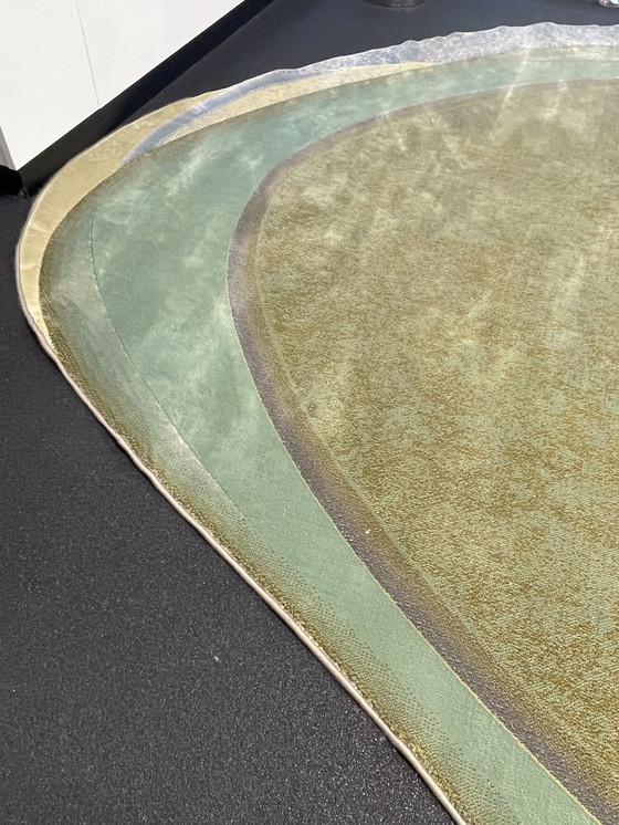 Image 1 of Leolux Pode Shallow Carpet Meadow Large