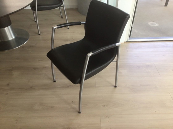 Image 1 of Chaises de salle à manger design, structure en acier inoxydable, revêtement en cuir noir