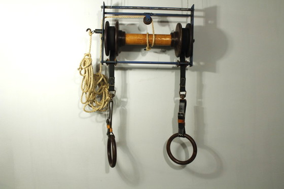 Image 1 of Vintage gymnastiekringen, 1960