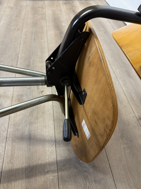 Image 1 of Bureau/chaise de travail Ahrend