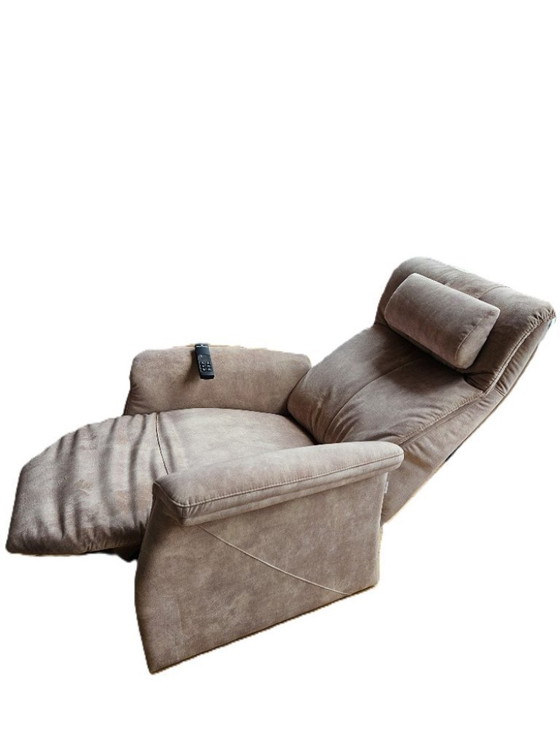 Image 1 of Lussuosa poltrona Vianne Rise-and-Recieve: come nuova! Qualità eccellente!