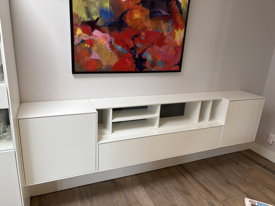Image 1 of Hülsta modulair wandmeubel met binnenverlichting 