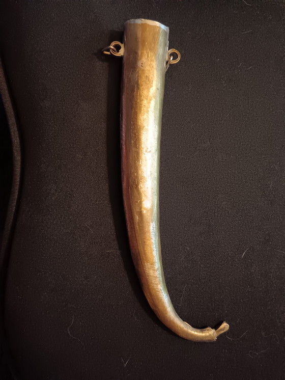 Image 1 of Decoratieve schede voor een messing dolk