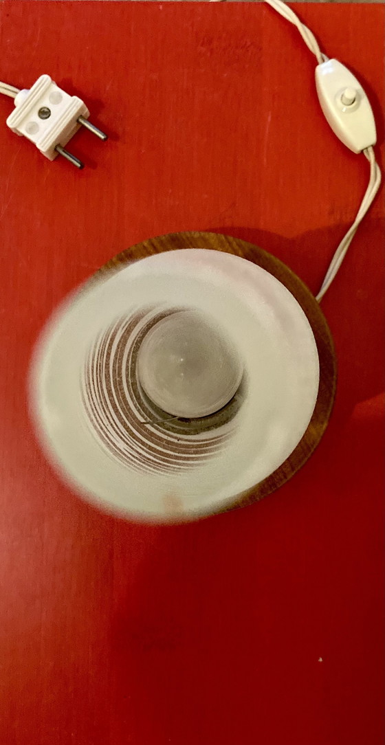 Image 1 of Lampada treppiede vintage scandinava in vetro e legno