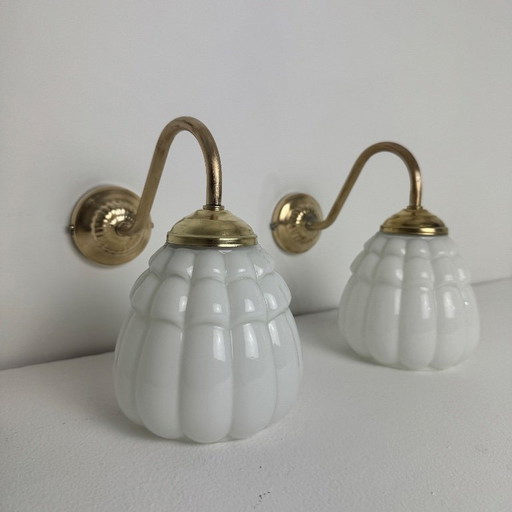 PAIR OF VINTAGE OPALINE WALL SCONCES