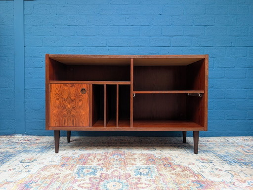 Vintage LP Schrank, Dänisches Design aus den 1960er Jahren, Bornholm Møbelfabrik