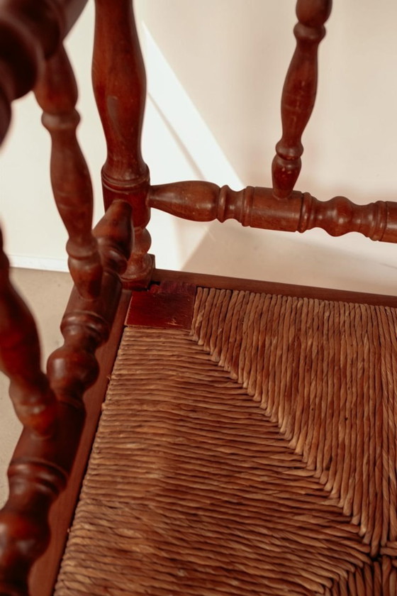 Antike französische Eckstühle mit gedrechselter Federung, 2er-Set – Stühle und Loungesessel, Rattan, Wood (photo 3 of 9)