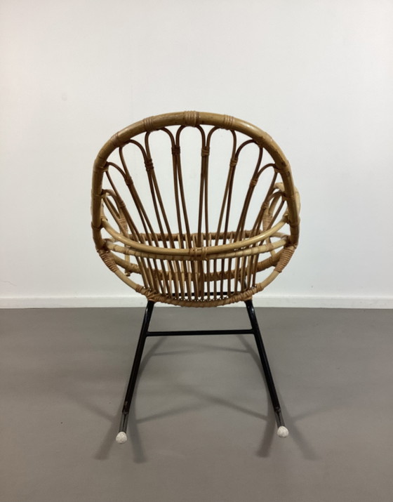 Image 1 of Rara sedia a dondolo in rattan Rohé Noordwolde dal design vintage