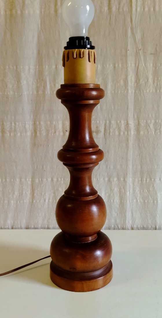 Table lamp base in solid turned wood - mid-20th century (photo 3 of 8)