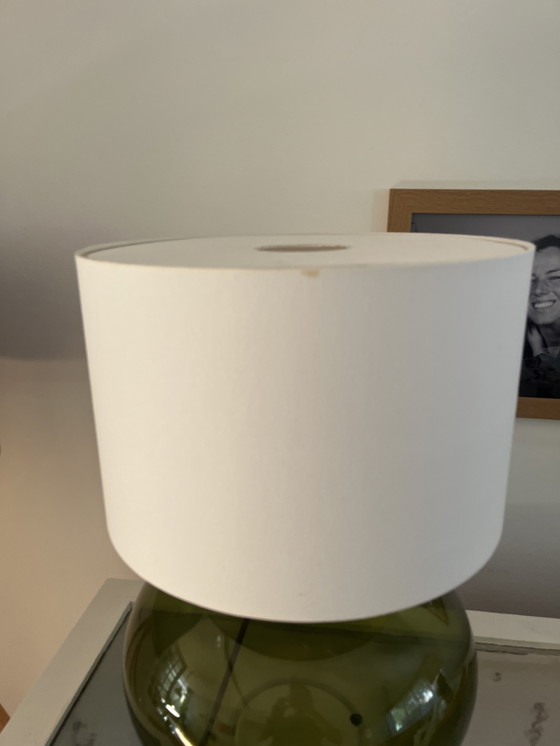 Image 1 of IKEA Tischlampe grünes Glas weißer Schirm