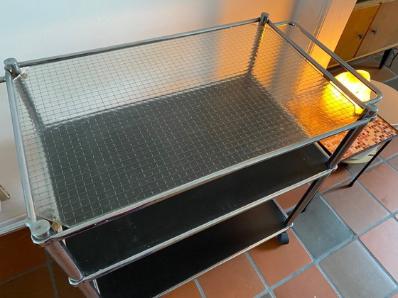 Image 1 of Table de service - table roulante