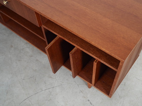Image 1 of Eiken dressoir, Scandinavisch design