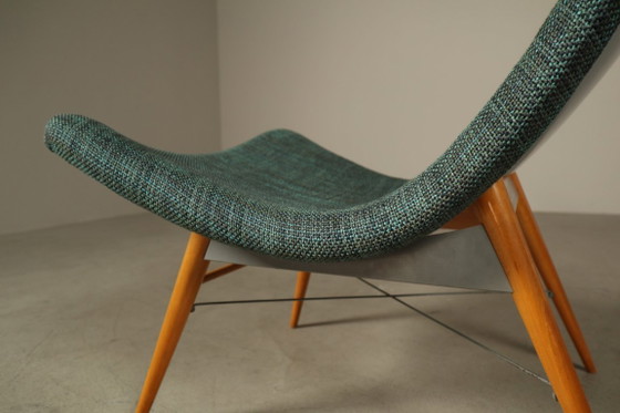 Paar Sessel von Miroslav Navrátil für Český Nábytek, Tschechoslowakei, 1959 – Fiberglass, Wood (photo 2 of 15)