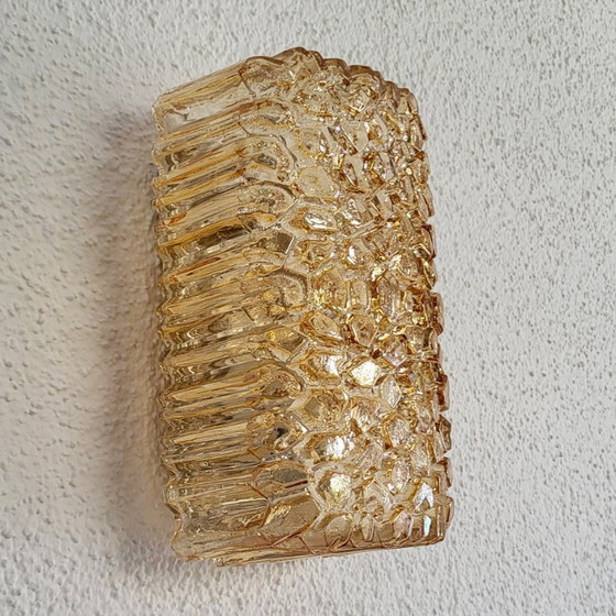 Image 1 of Glashütte Limburg Wandlamp Structuurglas Amber Mid Century Vintage