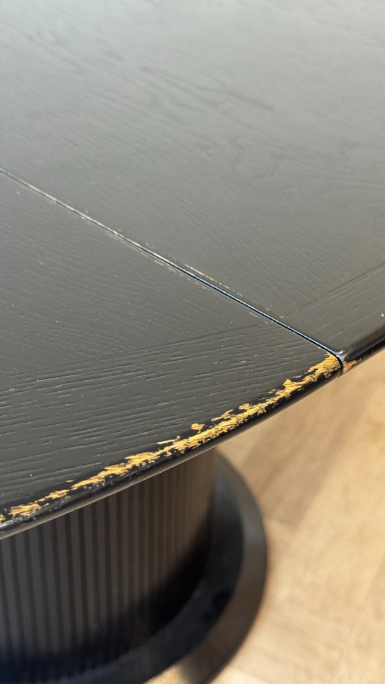 Image 1 of Vintage zwarte ronde eettafel 