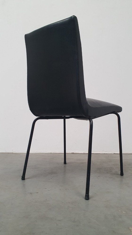 Image 1 of Robin stoel Pierre Guariche Meurop België jaren 60