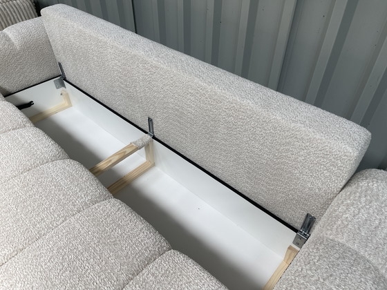 Image 1 of Desgin sofa bouclé with sleeping function and storage space