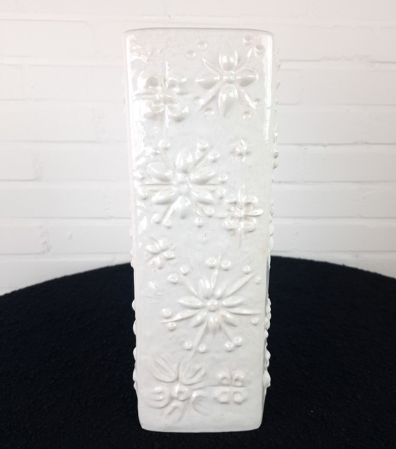 Vintage Scheurich Vase Kosmos Sputnik White Glazed Ceramic 1970s West Germany Model 263-31 (photo 5 of 9)
