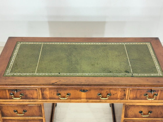 Image 1 of Scrivania in stile Impero vintage / Tavolo in mogano inglese / Scrivania da ufficio / Tavolo da lavoro