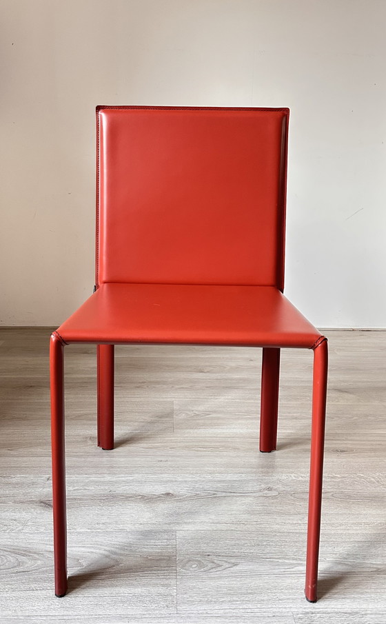 6x Kristalia Slim Design Esszimmerstühle – Leather (photo 2 of 13)