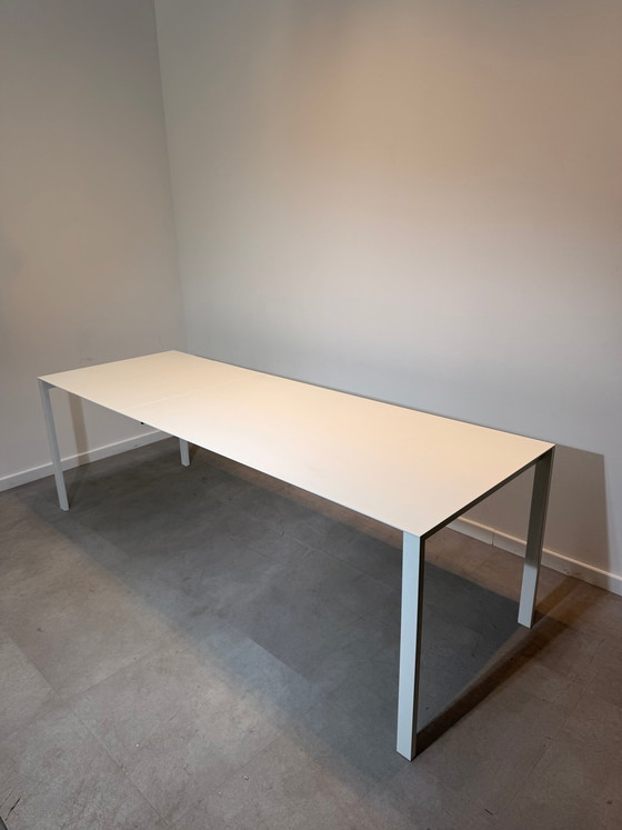 Kristalia Thin K Ausziehbarer Esstisch – Esstische (photo 5 of 6)