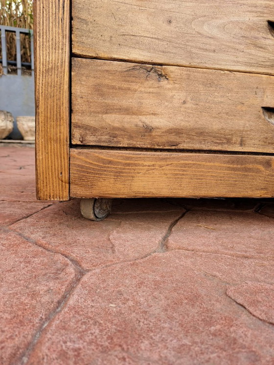 Image 1 of Gerestaureerd kantoormeubilair uit de jaren 50.