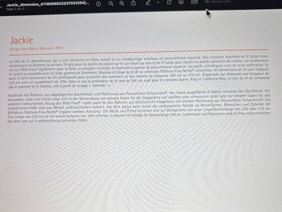 Image 1 of Jackie Poltrona Frau bed, ontwerp Jean Marie Massaud 2006