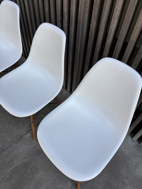 Image 1 of 6x Sillas Vitra Eames DSW