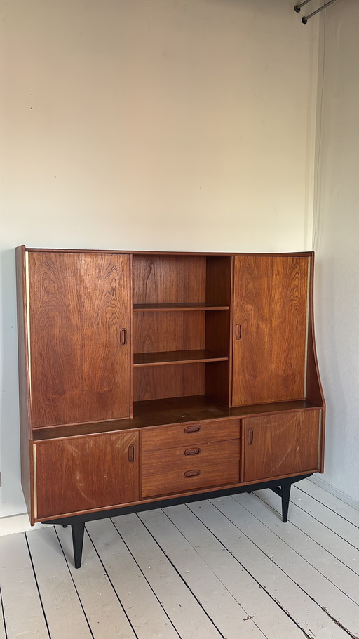 Vintage Retro Highboard