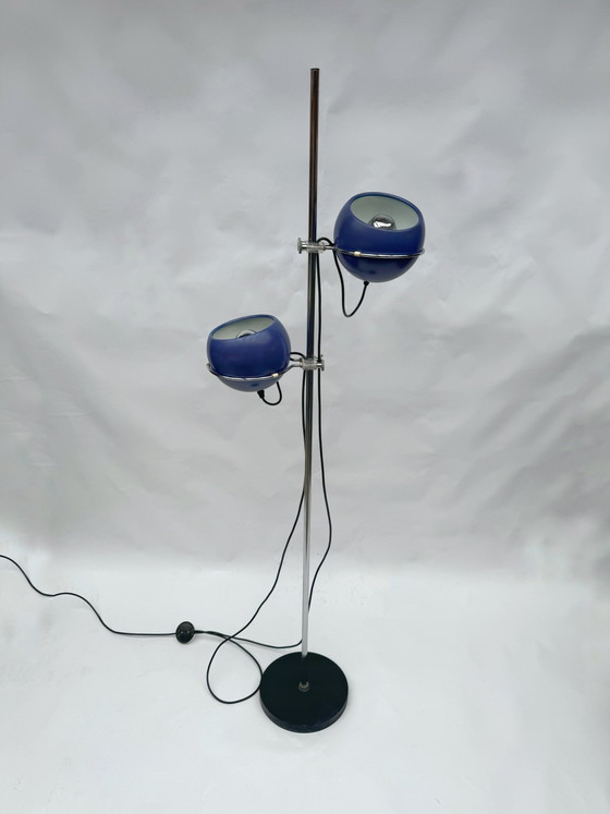Image 1 of Lampadaire vintage à double globe oculaire | Violet lilas | Style futuriste | Moderne du milieu du siècle | Années 1970
