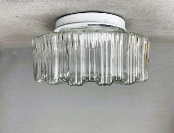 Image 1 of Helder glazen wand- of plafondinbouwlamp, ideaal voor lage plafonds