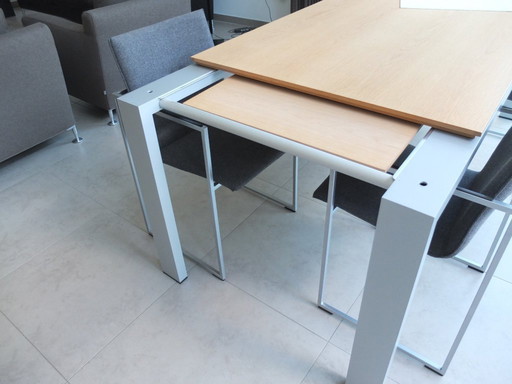 4x chair - dining table Graphic 210 - closet ARCO