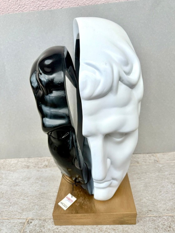 Image 1 of Modern Head Bust Statue Glamorous Environments Head Sculpture Man White