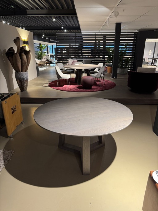 Custom-made table Dius round