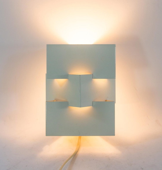 Image 1 of Anvia witte geometrische Wandlamp jaren ‘ 60 Design J.Hoogervorst 